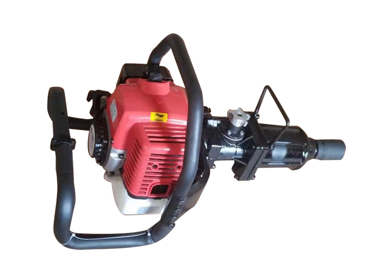 NLB-550型手提(tí)式内燃螺(luo)栓扳手