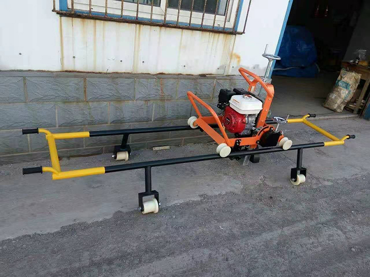 NCM-4.0型内燃(ran)道岔打(da)磨機